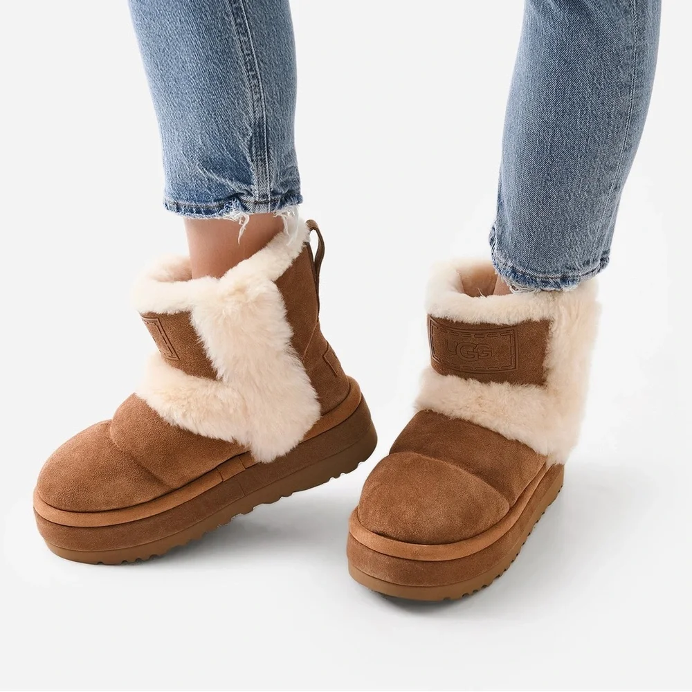 UGG Classic Chillapeak Genuine Shearling Trimmed Boot - Picture 1 of 9
